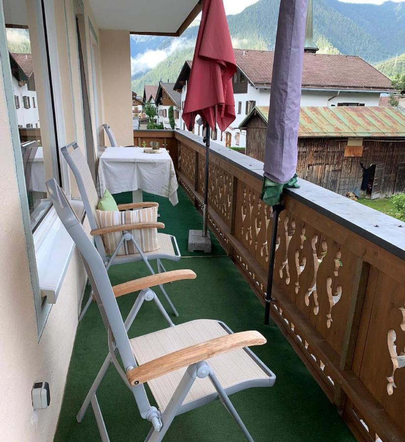 Isartaler Hoamat Haus Apartment Mittenwald Exterior foto